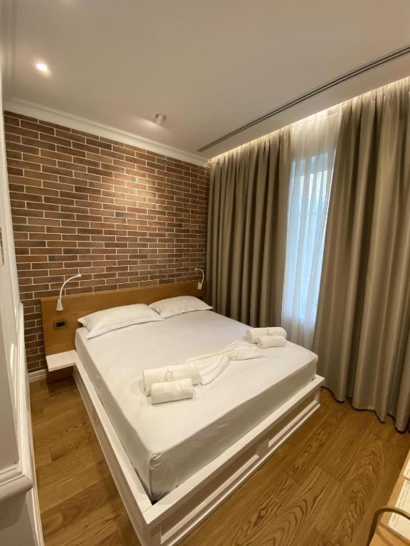 Crown Boutique Hotel Durres Luaran gambar