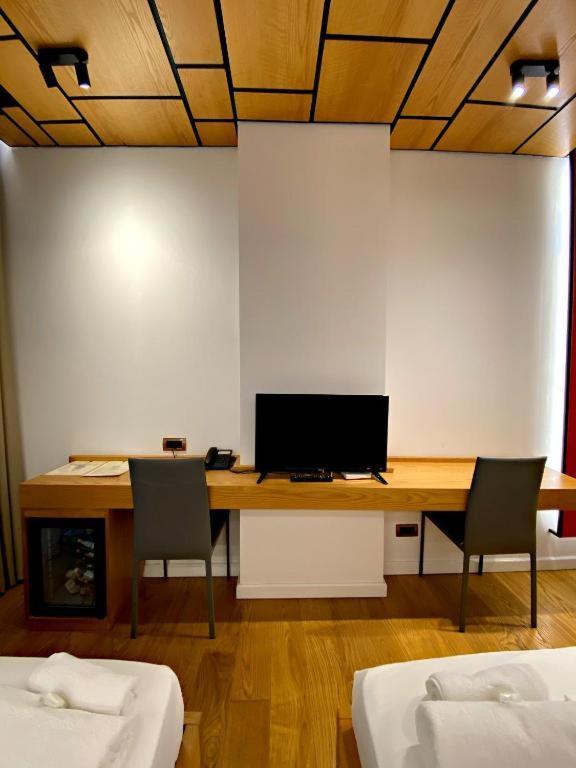 Crown Boutique Hotel Durres Luaran gambar