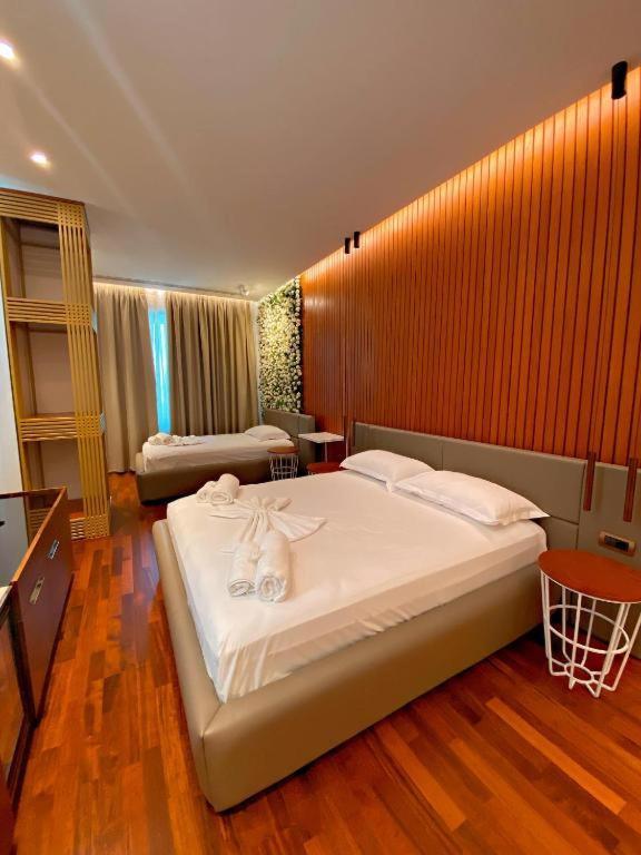 Crown Boutique Hotel Durres Luaran gambar